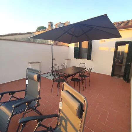 Apartment La Grande Terrazza, Centro Borgo *