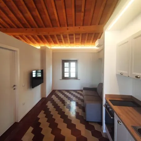 La Grande Terrazza, Centro Borgo *
