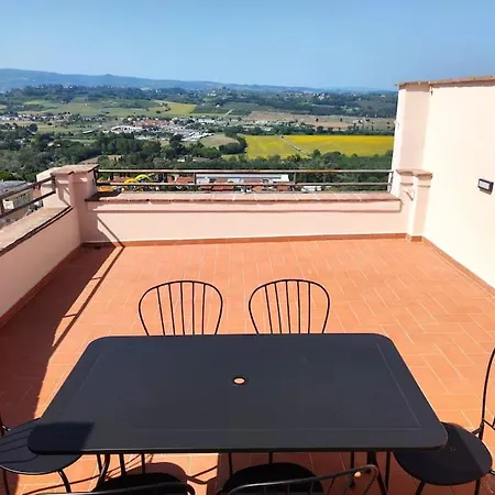 Apartment La Grande Terrazza, Centro Borgo *