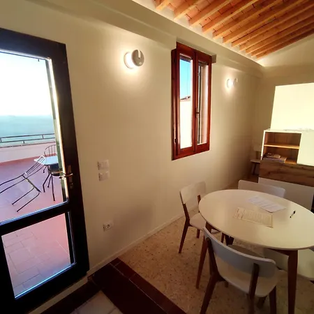 La Grande Terrazza, Centro Borgo