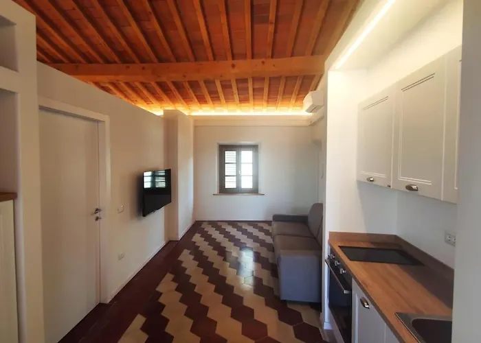 La Grande Terrazza, Centro Borgo *