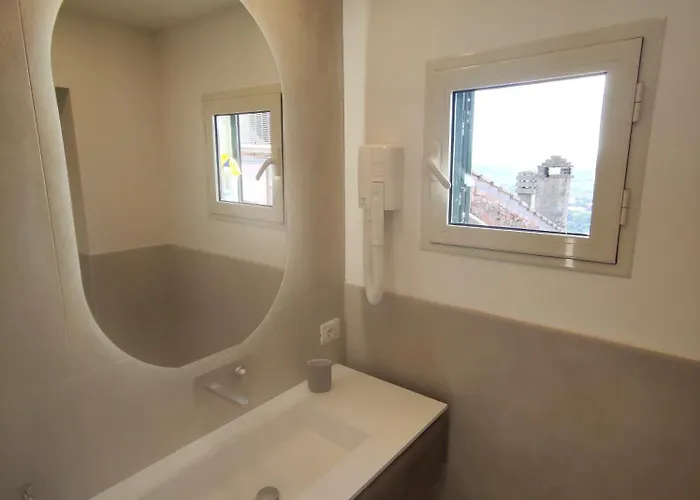 La Grande Terrazza, Centro Borgo 아파트 페치올리