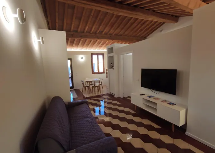 La Grande Terrazza, Centro Borgo *