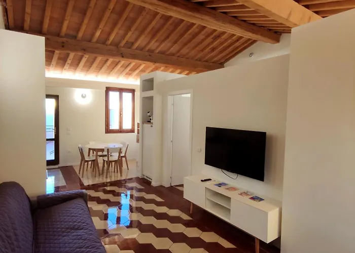 La Grande Terrazza, Centro Borgo 아파트